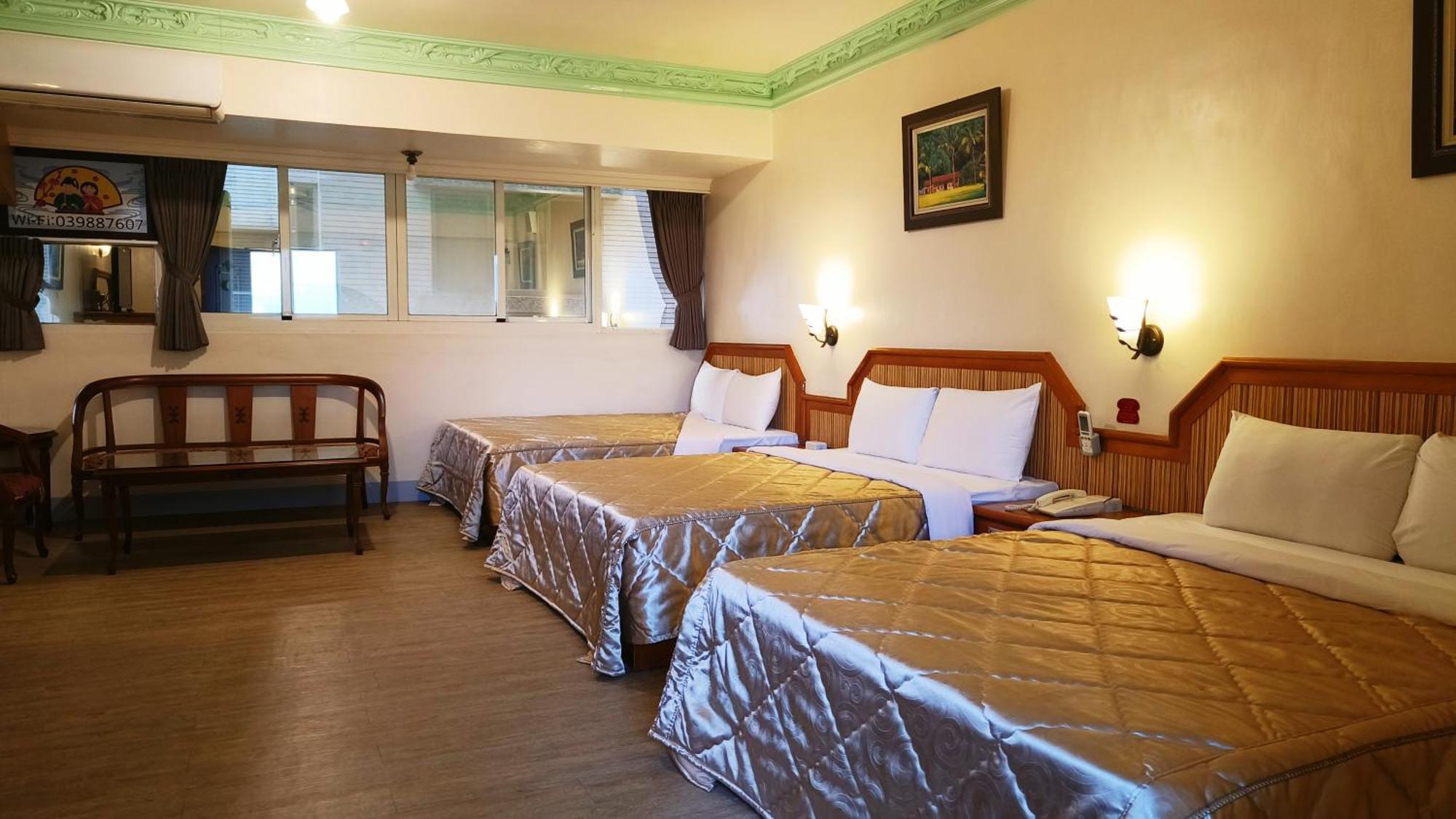 Longchi Hot-Spring Hotel Jiaoxi Zewnętrze zdjęcie
